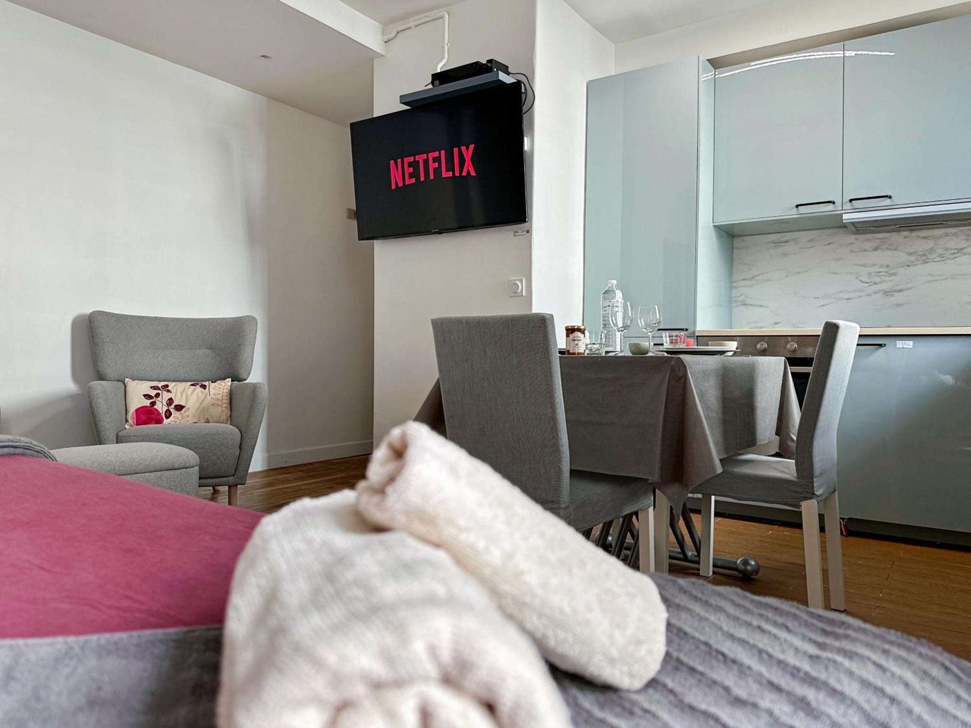 Appartement Entier Calme - Parking Free - Proche Paris Et Chateau - Wifi Hd Vincennes Exterior foto